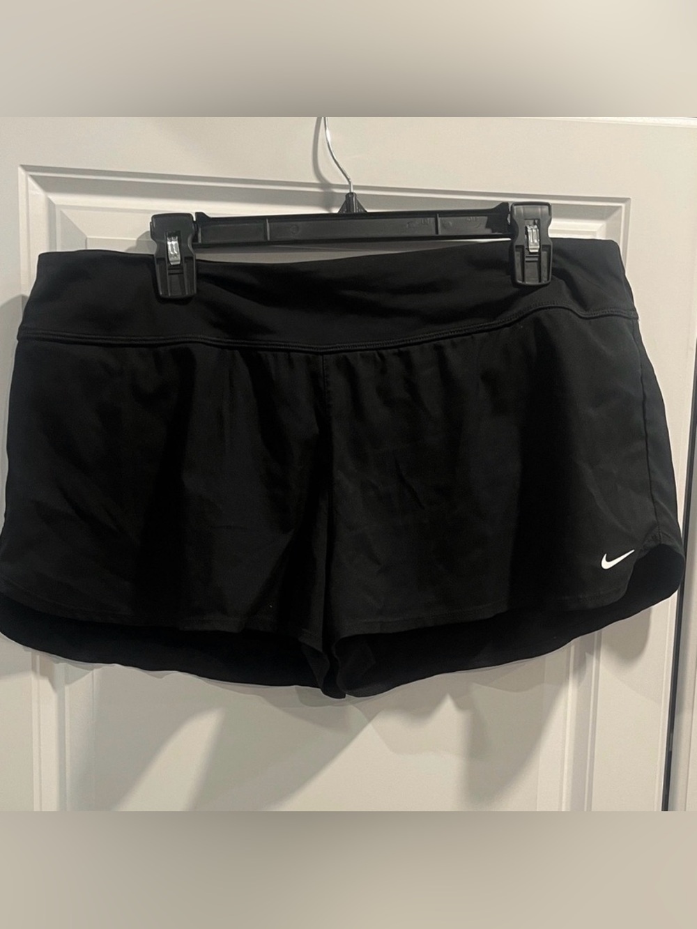 NIKE Women’s Athletic Shorts XL